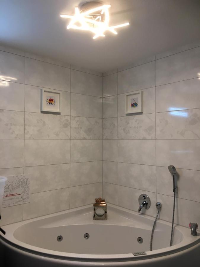 Apartment Neue Mit Whirlpool Und Sauna In Der Residenz Grafenmatt Inklusive Hochschwarzwaldcard Feldberg (Baden-Wurttemberg)